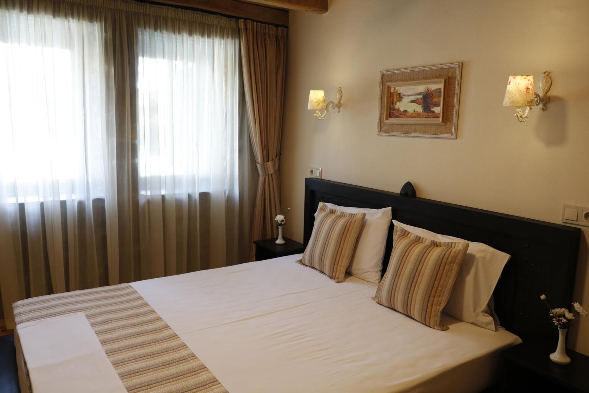 Guest House Epochs Since 1871 Lyaskovets Room photo